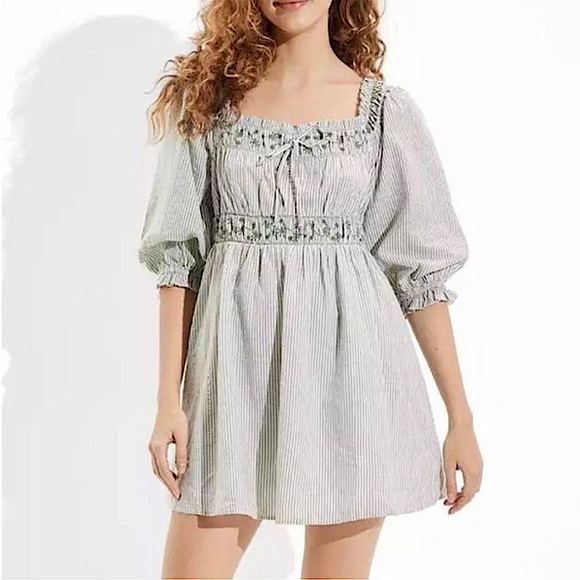 American Eagle Puff Sleeve Mini Dress Green Stripe Size Small Cottagecore Beach - Picture 1 of 11